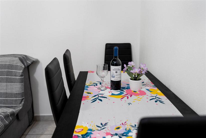 Apartment A1, for 4 persons