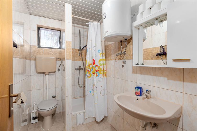 Apartment A2, for 4 persons