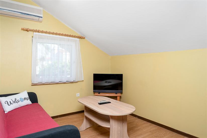 Apartment A3, for 6 persons