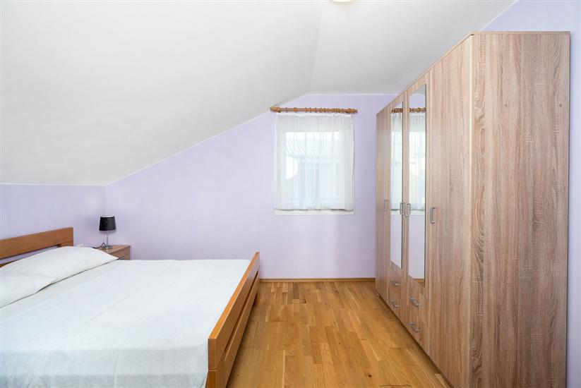 Apartment A3, for 6 persons