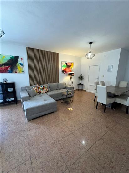 Apartman A3, na 8 osebe