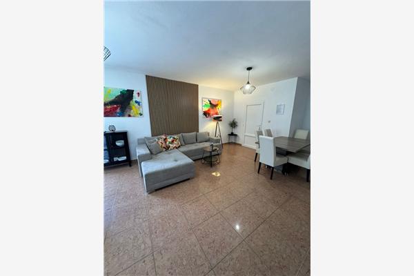 Apartman A3, na 8 osebe