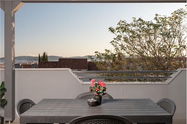 Apartment A1, for 6 persons