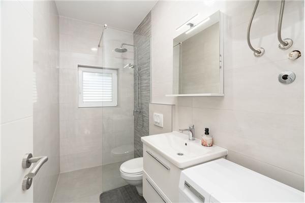 Apartment A1, for 6 persons