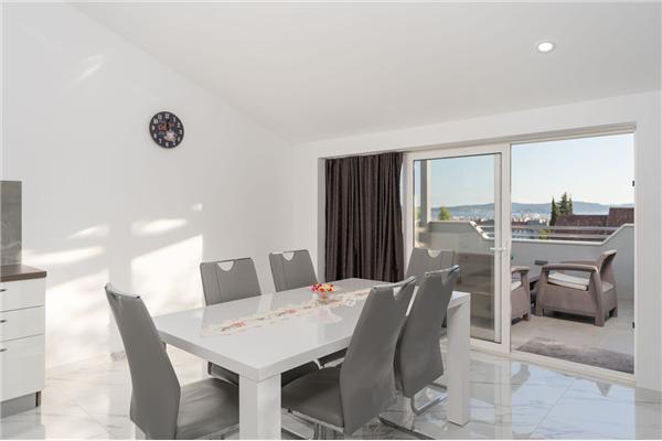 Apartment A1, for 6 persons