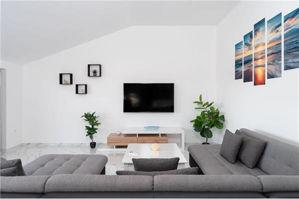 Apartment A1, for 6 persons