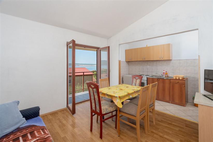 Apartment A1, for 5 persons