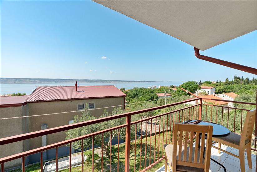 Apartment A1, for 5 persons