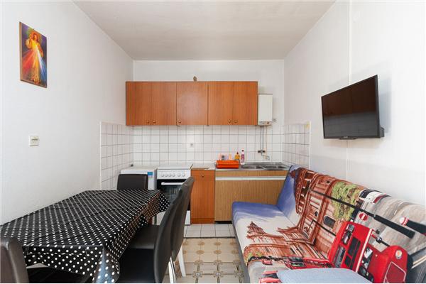 Apartment A2, for 7 persons