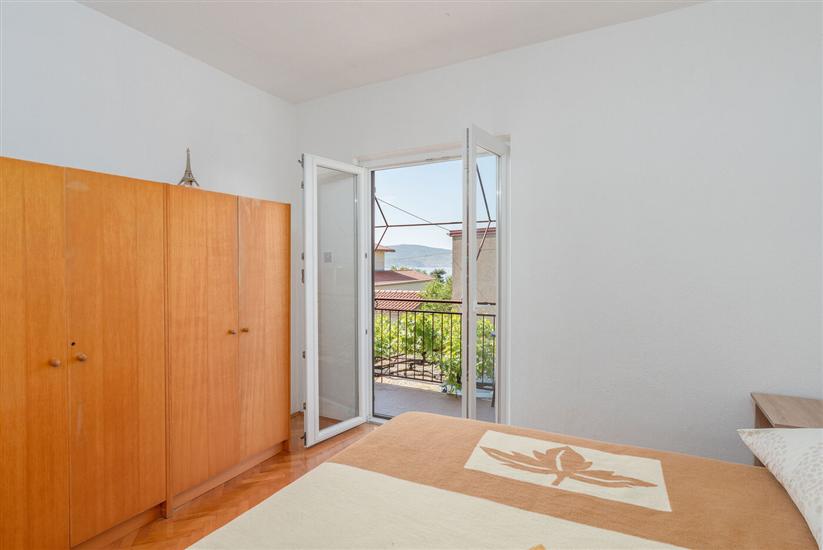 Apartment A2, for 7 persons