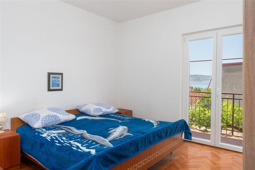 Apartment A2, for 7 persons