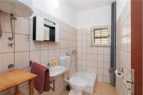 Apartment A2, for 7 persons