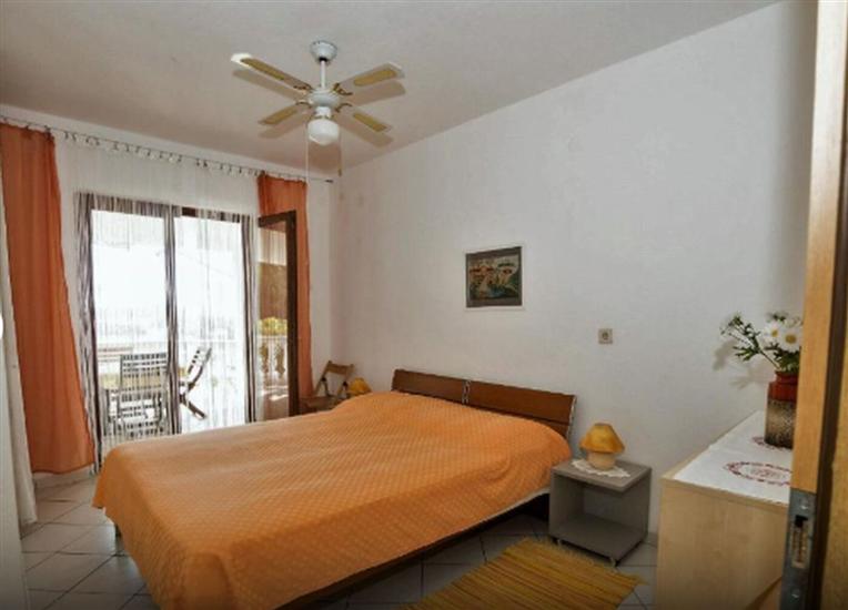 Apartment A4, for 4 persons