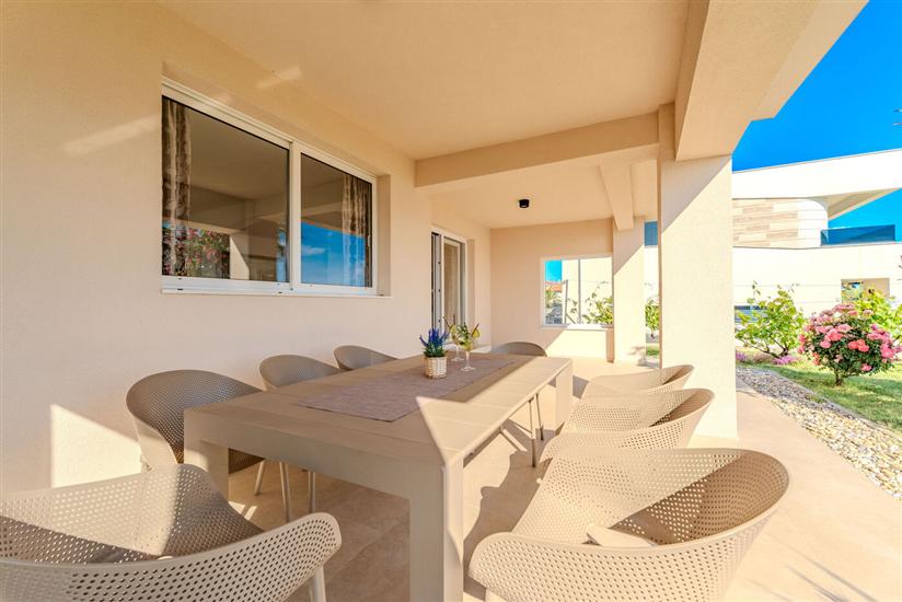 Apartment A1, for 8 persons