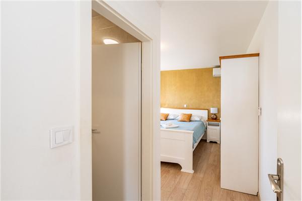 Apartment A1, for 8 persons