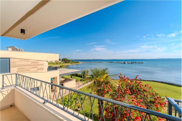 Apartment A3, for 6 persons