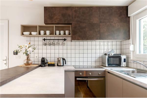 House K1, for 24 persons