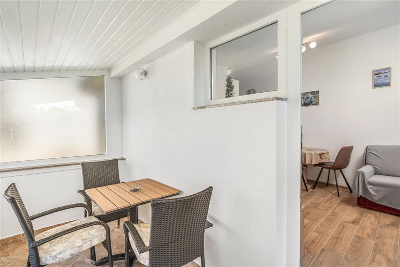 Apartment A2, for 3 persons