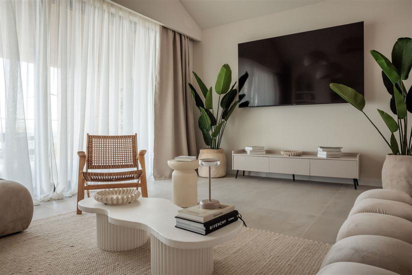 House K1, for 8 persons