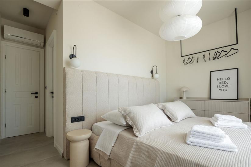 House K1, for 8 persons