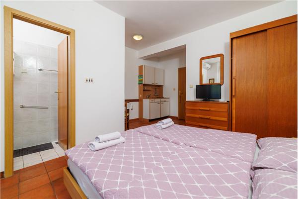 Apartment A2, for 2 persons