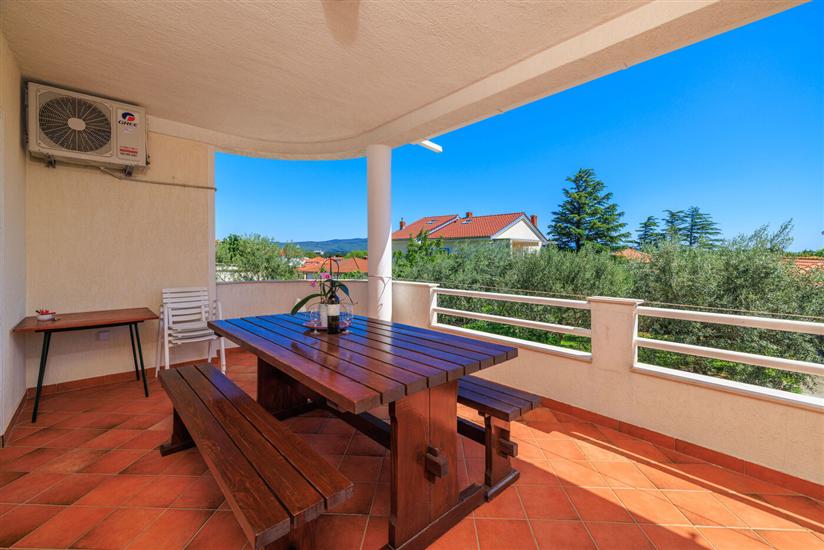 Apartment A4, for 5 persons