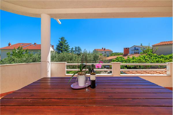 Apartment A4, for 5 persons