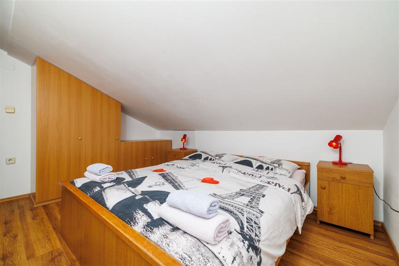 Apartment A5, for 3 persons