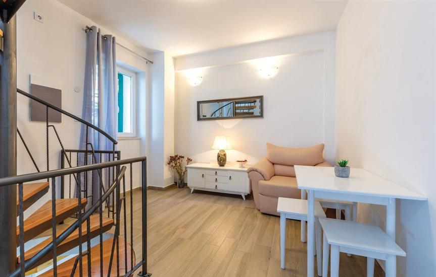 House K1, for 8 persons