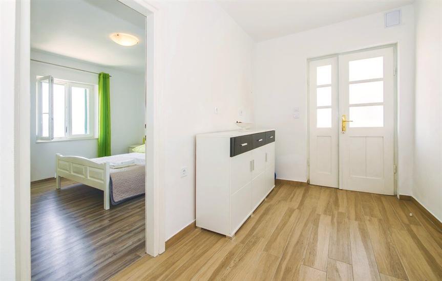 House K1, for 8 persons