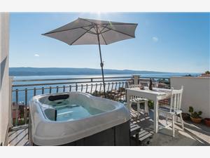 House Summer dream with jacuzzi Stanici, Size 118.00 m2, Airline distance to town centre 270 m