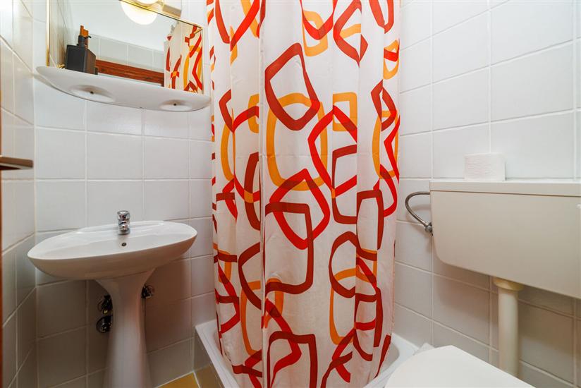 Apartment A6, for 2 persons