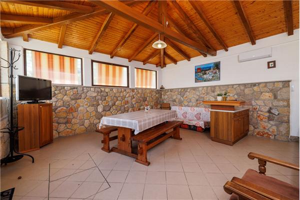 Apartment A7, for 2 persons