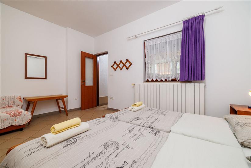 Apartment A7, for 2 persons