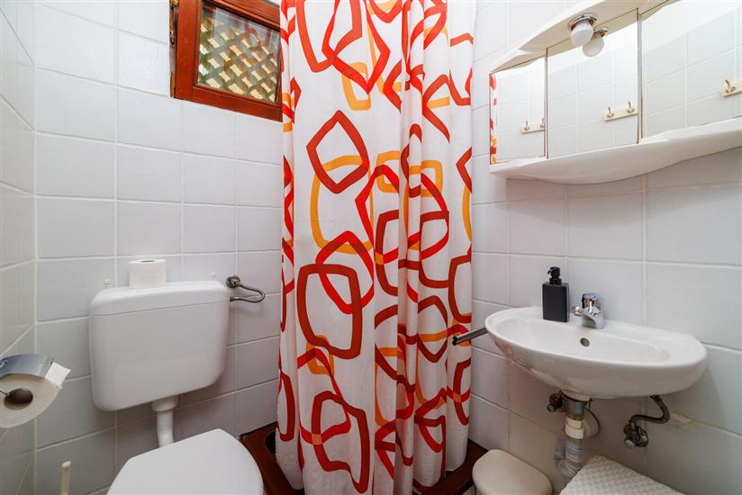 Apartment A7, for 2 persons