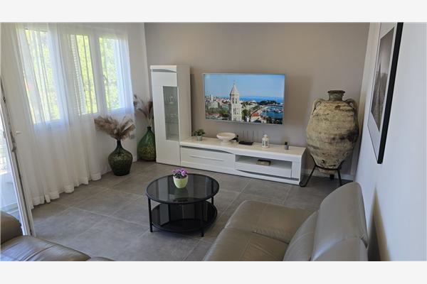 Apartment A1, for 6 persons