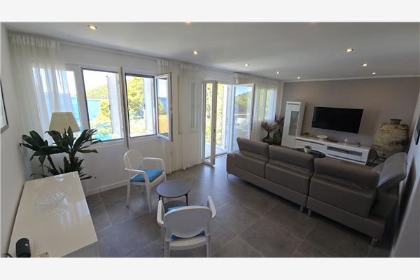 Apartment A1, for 6 persons