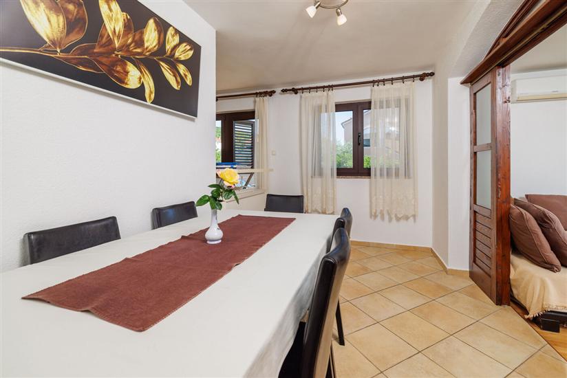 Apartment A1, for 4 persons