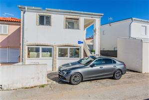 Apartment - Slatina - island Vir