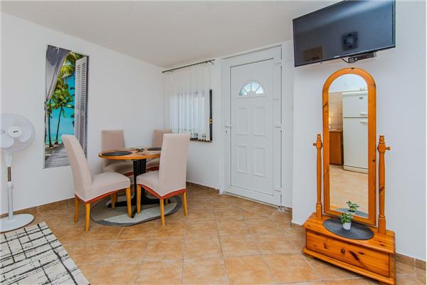 Apartment A2, for 4 persons