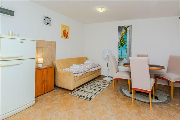Apartment A2, for 4 persons