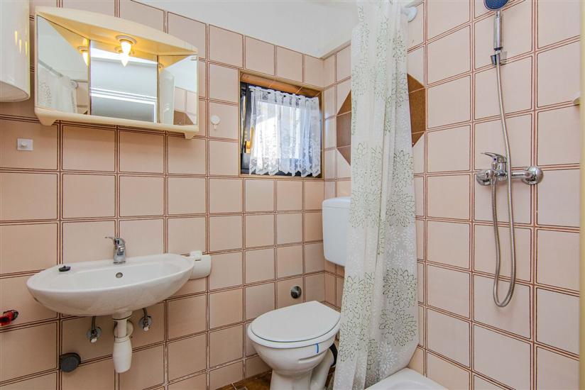 Apartment A2, for 4 persons