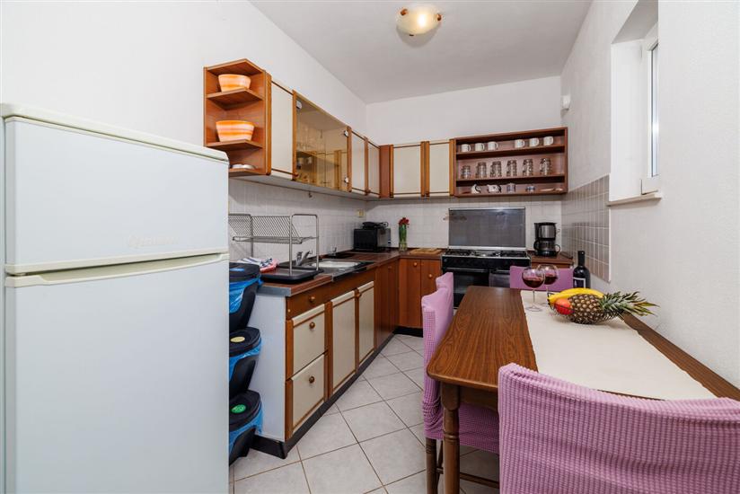 Apartment A3, for 6 persons