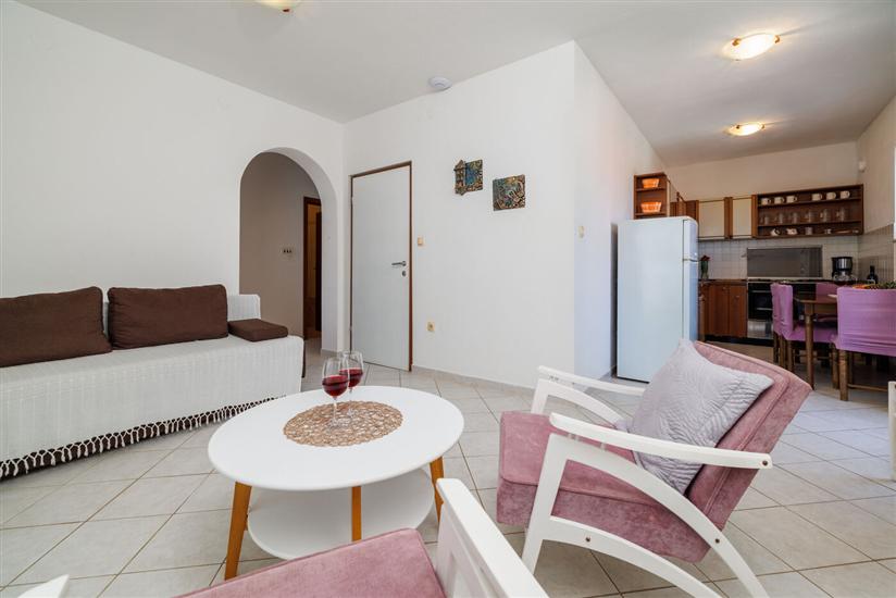 Apartment A3, for 6 persons