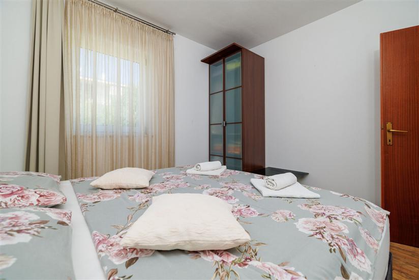 Apartment A3, for 6 persons