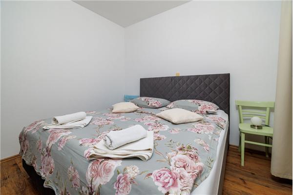 Apartment A3, for 6 persons