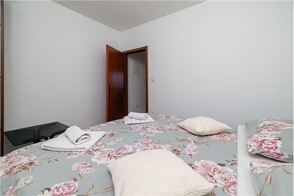 Apartment A3, for 6 persons