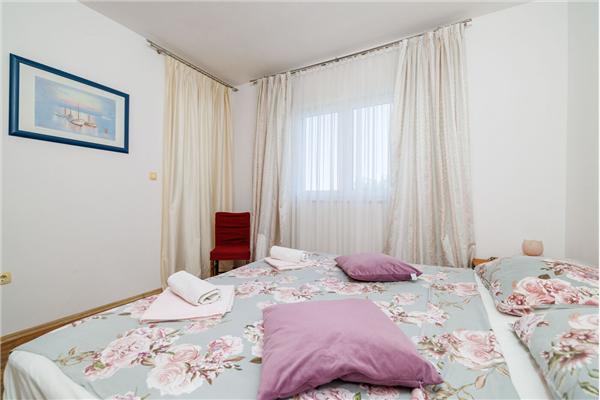 Apartment A3, for 6 persons