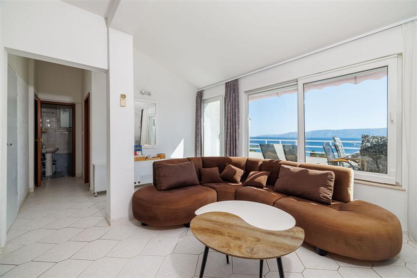 Apartment A4, for 6 persons