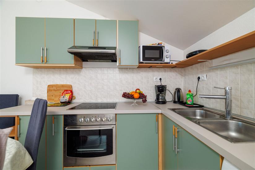 Apartment A4, for 6 persons